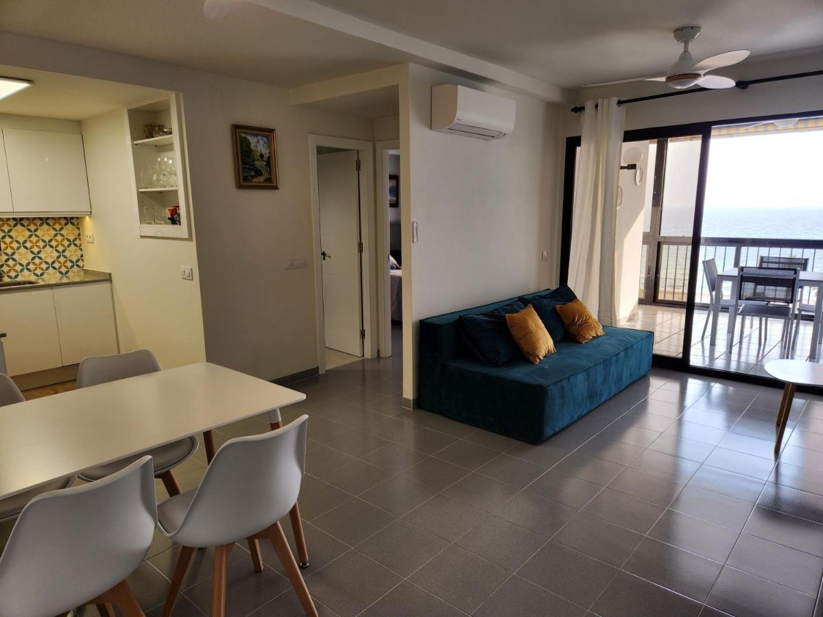 Moderno Apartamento Colon Con Vistas Al Mar Calpe Bagian luar foto